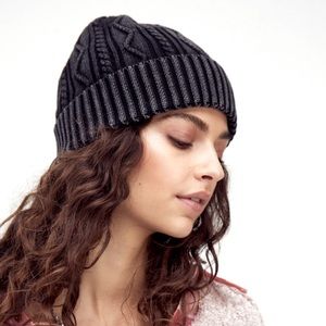 NWT FREE PEOPLE STORMI CABLE KNIT HAT BEANIE